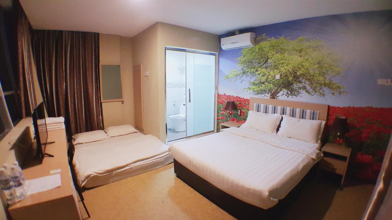 Om Hotel Simpang Ampat  Kültér fotó
