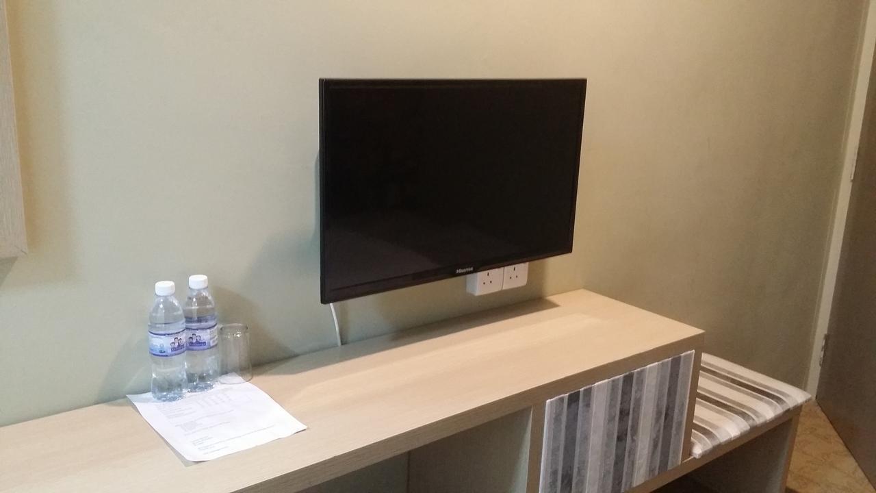 Om Hotel Simpang Ampat  Kültér fotó