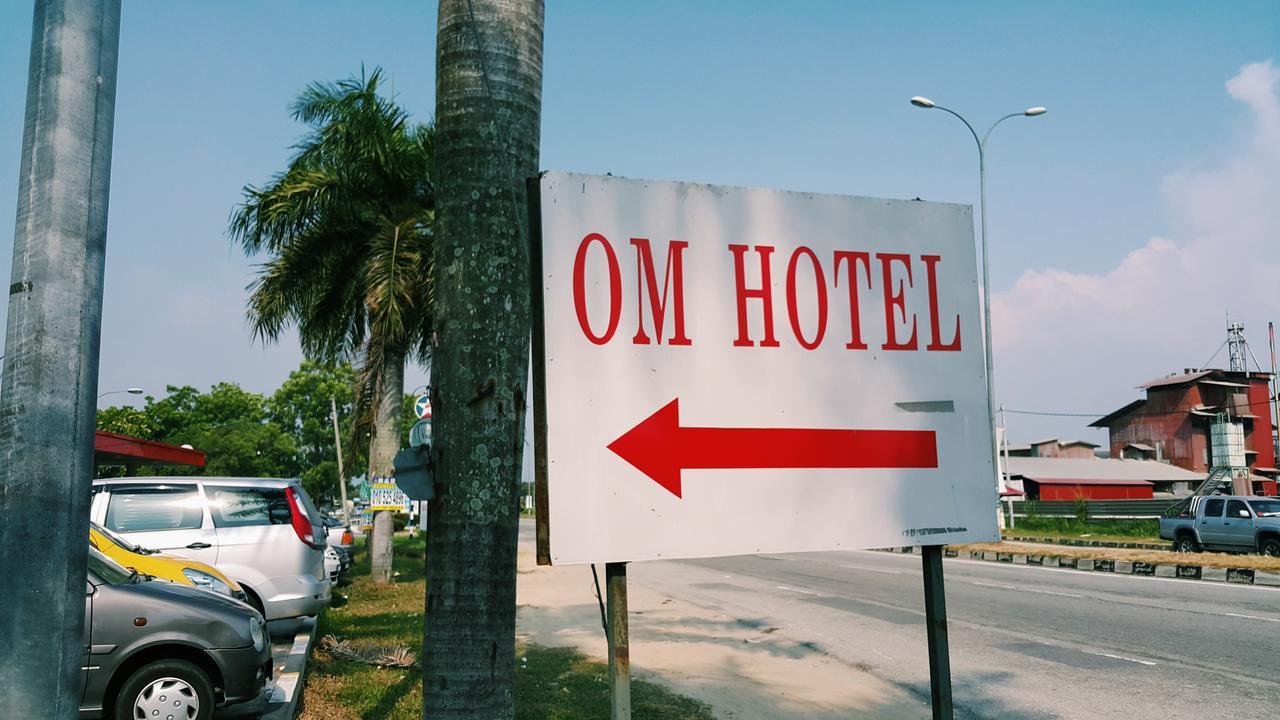 Om Hotel Simpang Ampat  Kültér fotó